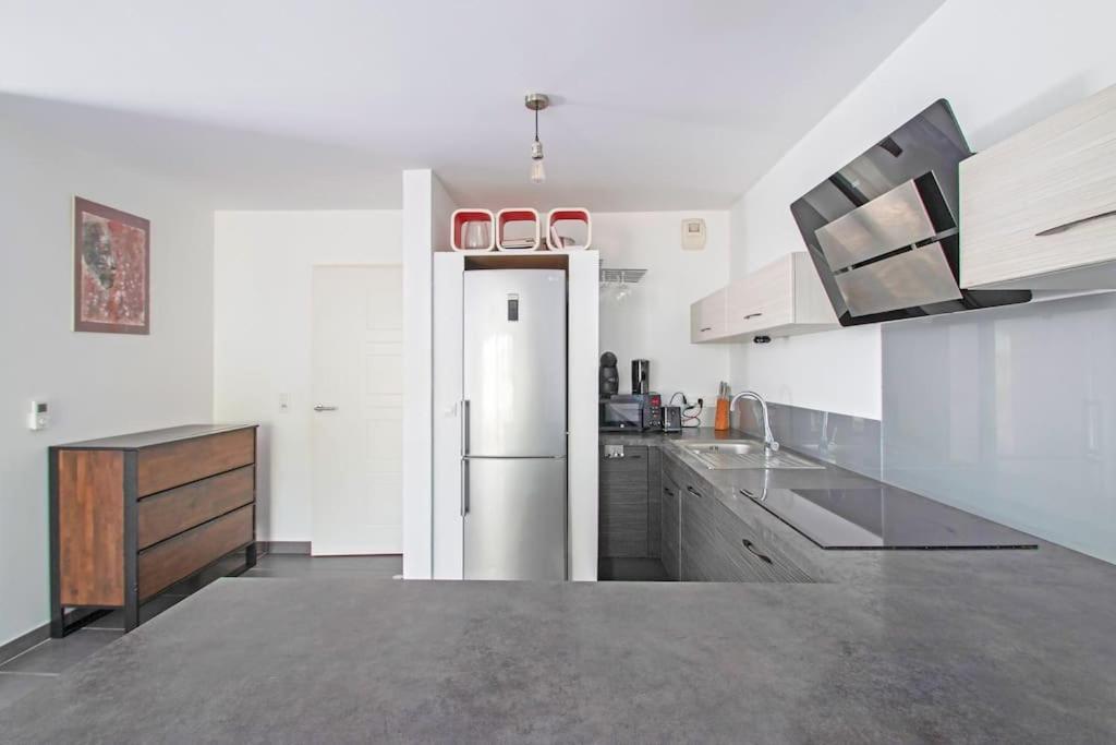 Le P'tit Rimbaud, 6 Pers, parking privé, jardin,wifi Apartamento Montpellier Exterior foto